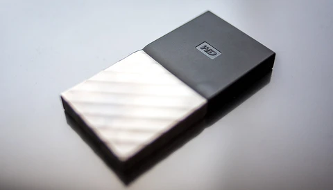 Fstoppers Reviews the Ultra-Portable Western Digital My Passport SSD