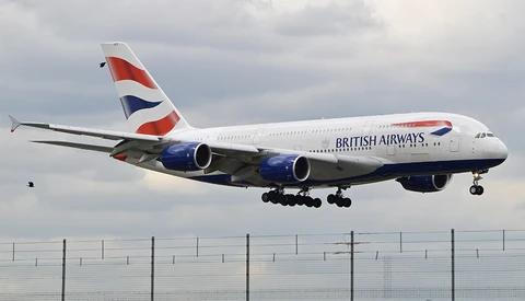 This Cockpit Time-Lapse Takes You on an 11-Hour Journey in Four Minutes