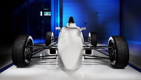 How I Photographed Two Racing Cars With Only Two Strobes
