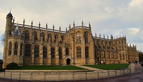 How One Photographer Captured a Unique Royal Wedding Image