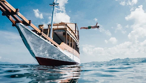 Improve Creativity and Test Yourself by Shooting in Water