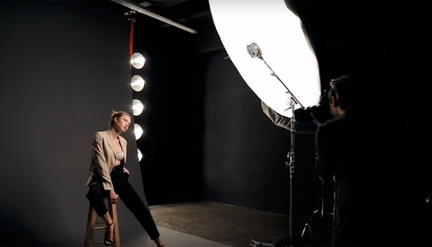 Photographers Show Budget-Friendly Studio Lighting Setups