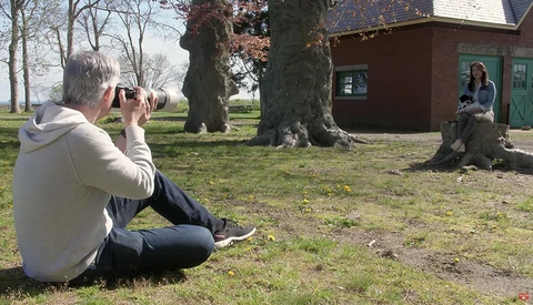A Beginner's Guide to Which Camera Mode You Should Shoot In