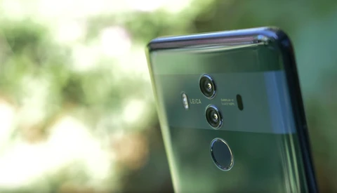 Is Huawei Mate 10 Pro Really the Best Camera Phone?