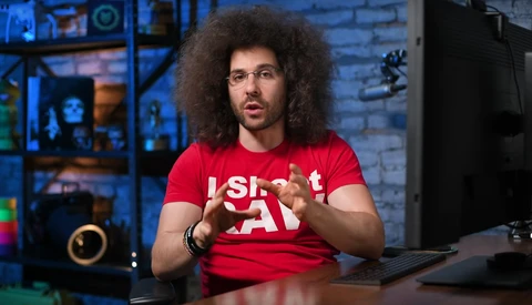 Jared Polin's Harsh Advice About Photography and Business to Student