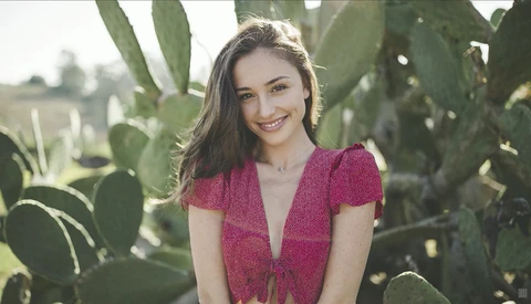 How to Use Photoshop to Remove Lens Flare From an Image