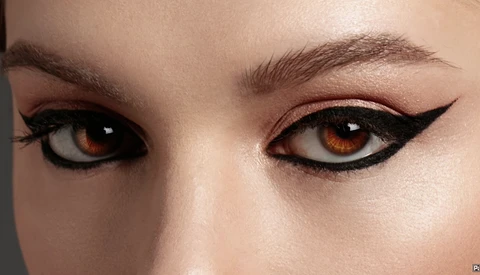 How to Create Captivating Eyes and Catchlights Using Photoshop
