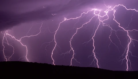 Expert Tips on Photographing Lightning