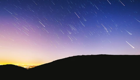 Thomas Heaton Shares How to Photograph a Meteor Shower