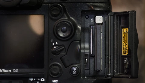 Never Shoot Without Dual Card Slots