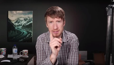 Thomas Heaton Talks Tripod Purchase