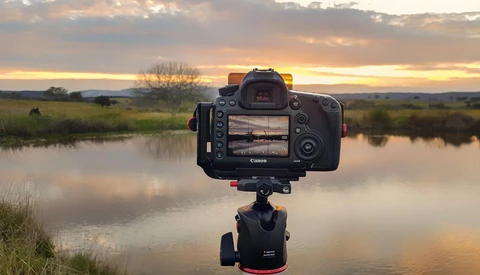 Are DSLR Cameras Already Dead?