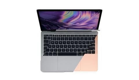 Is There a Low-End MacBook for Photographers?