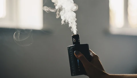 Pocket-Sized Smoke Machine? Fstoppers Reviews MicroFogger!
