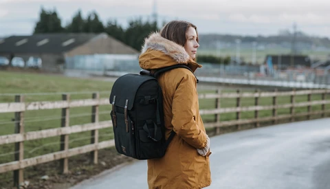 Looking for a Stylish and Ergonomic Camera Bag? Fstoppers Reviews the BAGSMART New York Backpack