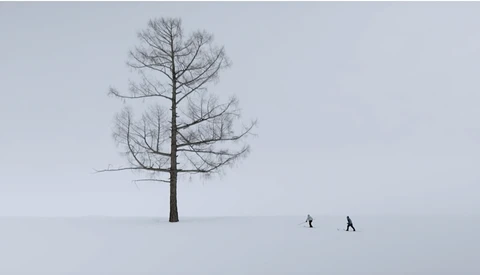 Jordan Manley Artistically Films ‘A Skier's Journey’