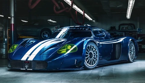 You Don't Need a $2.75M Maserati to Try Automobile Light-Painting, but It Doesn't Hurt