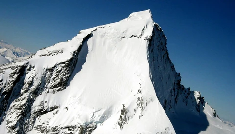 Instagram Threatens Mountain Ecosystem
