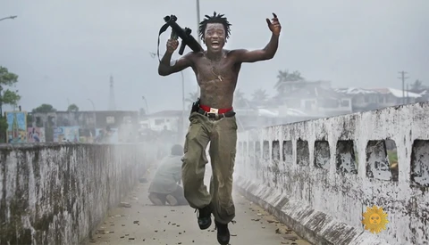 The Harrowing Lives of War Photographers