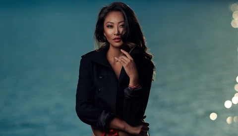 Outdoor Portrait Lighting Modifiers: Does Size Matter?