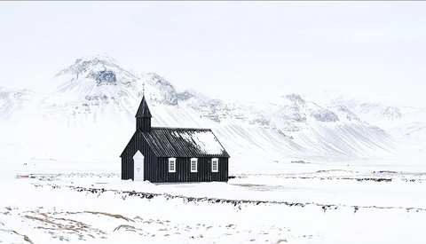 Winter Photography Tips for Iconic Shots of Iceland