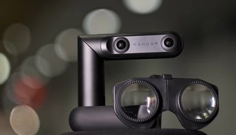 Fstoppers Reviews the Kandao QooCam: A Cool Camera, but Who Is It For?