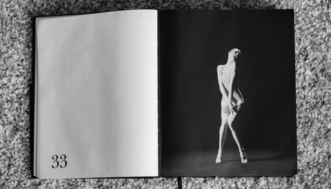 The Posing Bible: Fstoppers Reviews 'Study of Pose' by Steven Sebring and Coco Rocha