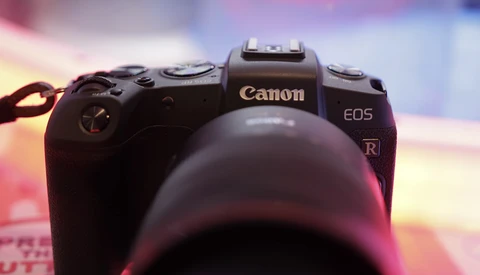 Is the Canon EOS RP a Good, Affordable Full Frame Mirrorless Camera?