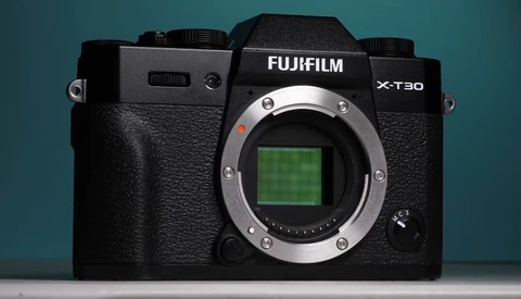 Fujifilm's X-T30 Is a Pint-Sized Powerhouse 4K Video Star