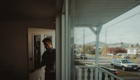 Noir Stories: Photographing a Timeline of Insomnia
