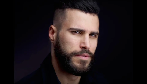 Better Headshots in Three Minutes: Five Tips From Peter Hurley