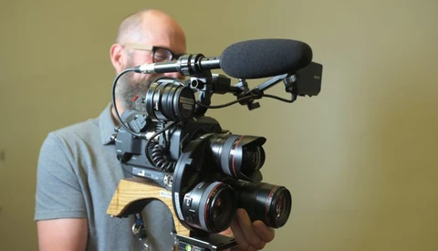 Mount Three Lenses on One Camera With This Multi Turret
