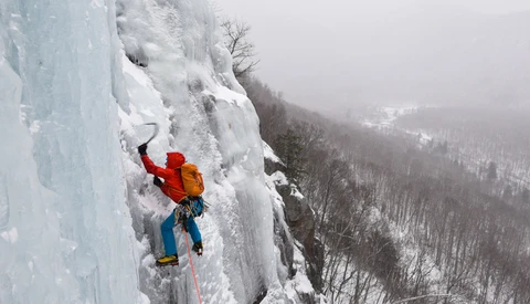 How Does the Nikon Z 6 Hold up Against the World's Worst Weather?