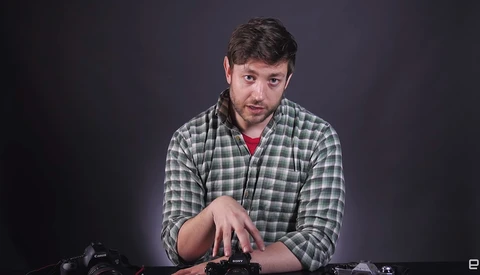 Should You Buy DSLR or Mirrorless?