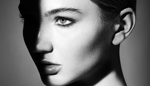 Learn How to Shoot This Neat Vintage Style Photo