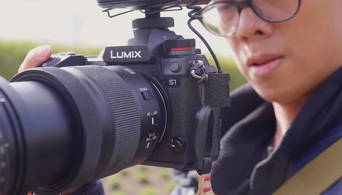 How Good Is the Panasonic S1 Full Frame Camera?