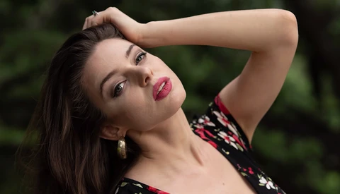 Simple Ways to Use Flash to Create More Looks in Outdoor Portraits