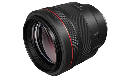 Canon Is Continuing to Fill Out Its Mirrorless Lens Lineup at a Rapid Pace