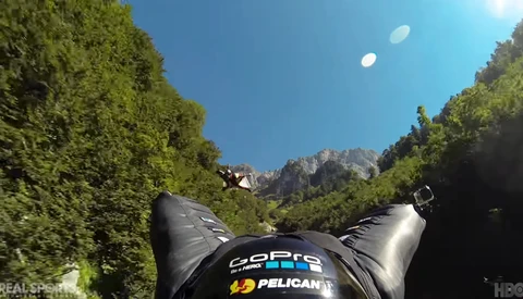 Extreme Cameramen: The Most Dangerous Sports Photography in the World