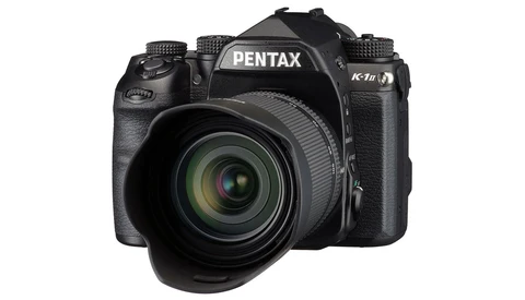 Ricoh Executives Think Mirrorless Users Will Return to DSLRs in One or Two Years