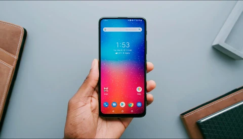 Asus ZenFone 6: The First Ever Dual Camera Swivel Phone