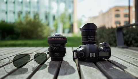 Tilt-Shift Lenses vs Lightroom/Photoshop: In Camera or Fix It in Post?