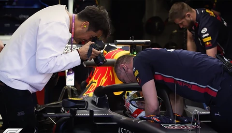 The Stunning Images of Formula 1 and How the Pros Do It