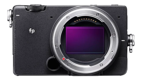 Sigma Announces the fp, the World’s Smallest Full-Frame Mirrorless Camera