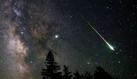 Time-Lapse Photographer Captures Stunning Meteor Explosion While Fast Asleep