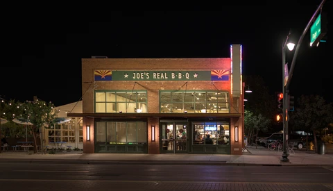 Can an iPhone Really Match Full Frame in Low Light?