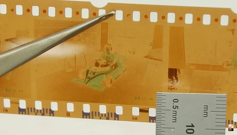 A Fascinating Look at How Film Cameras Superimposed Dates on Photos
