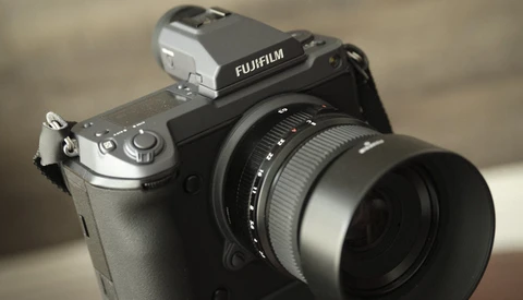 Fuji GFX 100 Review After Using It Professionally for Three Months, Part One: Value, Image Quality, Handling, and Comparison to X-T3
