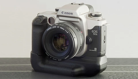 Is Canon Planning a Retro Design for the 1D X Mark III? Sadly Not