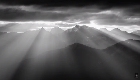 The Interplay of Composition and Light